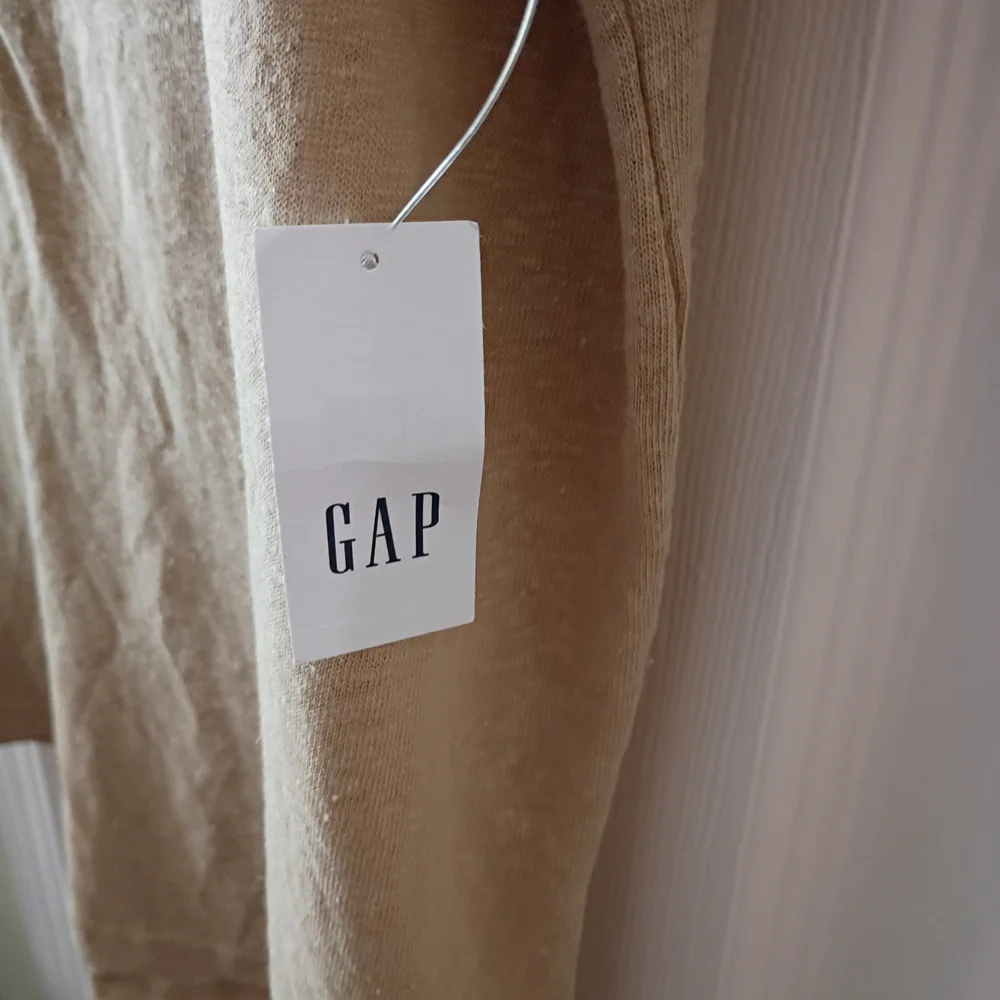 GAP Women's Beige Linen Blend Short Sleeve Top - Picture 4 of 6